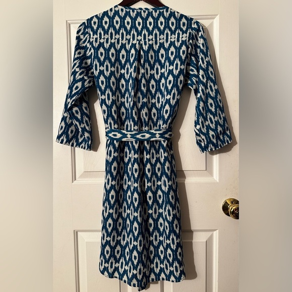 MAEVE Anthropologie Blue XS 3/4 Roll Tab Sleeve Ikat HiLo Belt V Neck Shirtdress - Picture 3 of 16